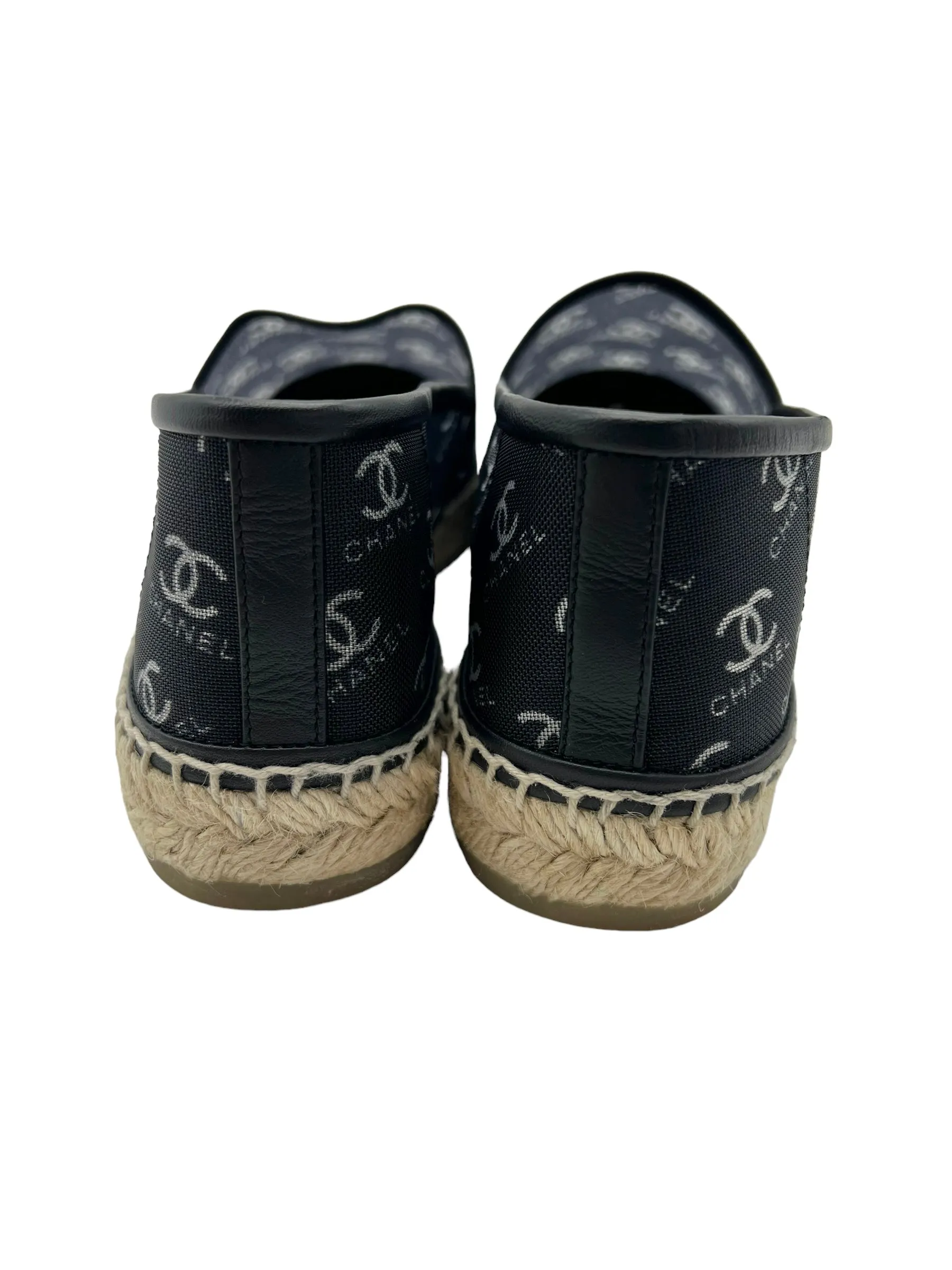 Chanel 19P Black & White Mesh CC Logo Size 40 Espadrilles