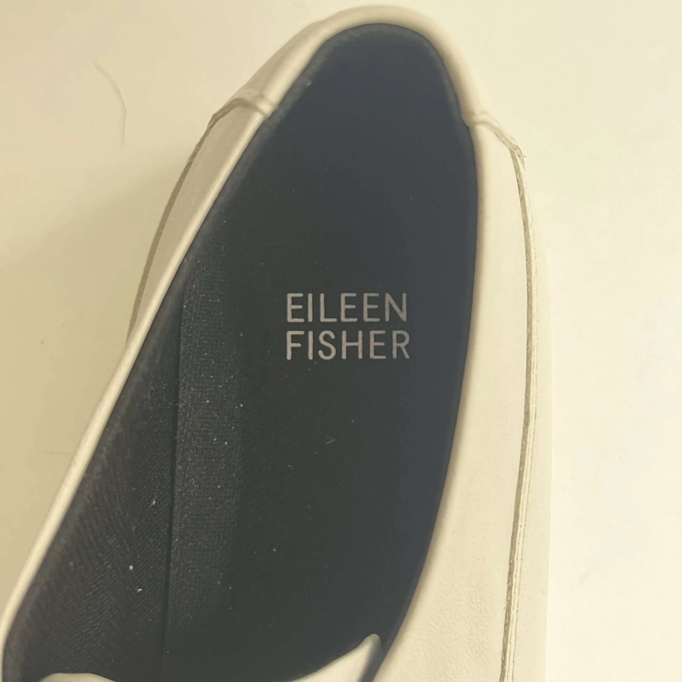 Eileen Fisher White Leather Penni Lightweight Trainers 37.5